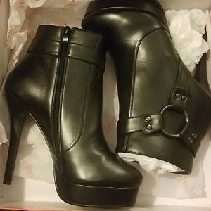 Barely worn High heel Boots